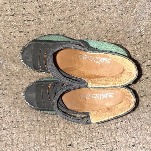SIXTYSEVEN-Anthropologie-Green Textured Leather/Elastic Straps-Ankle Bootie-Sz36 - Picture 6 of 7